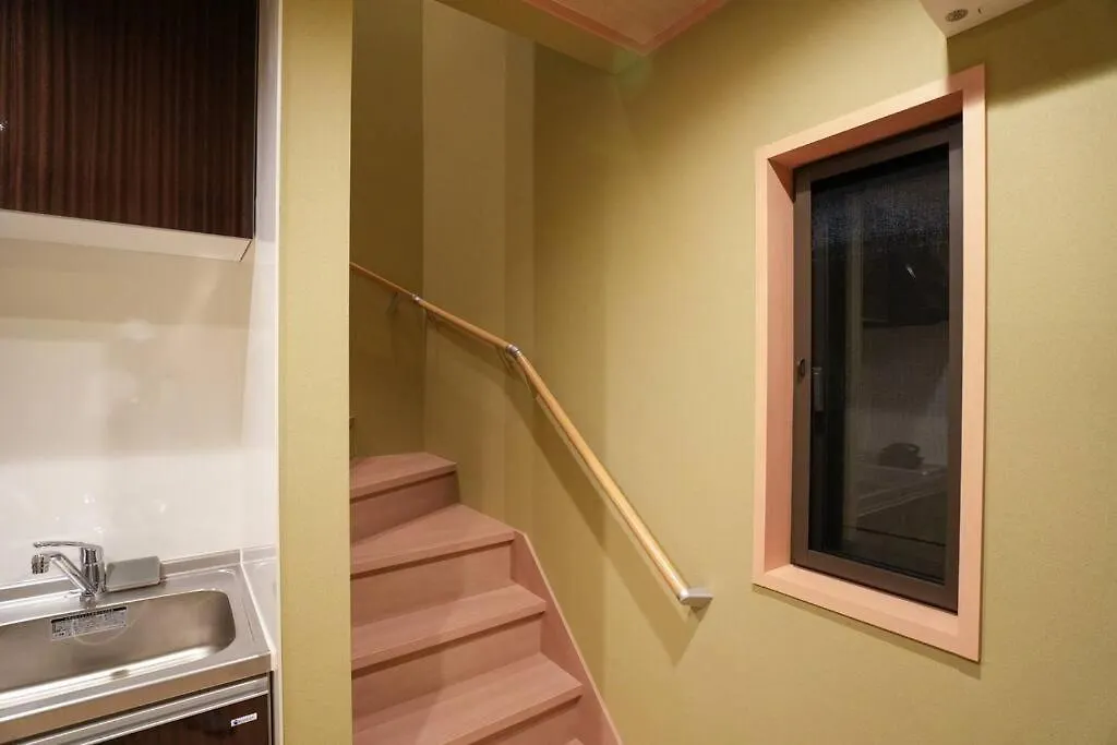 Entire House Rental In Central Osaka 山王 Japón