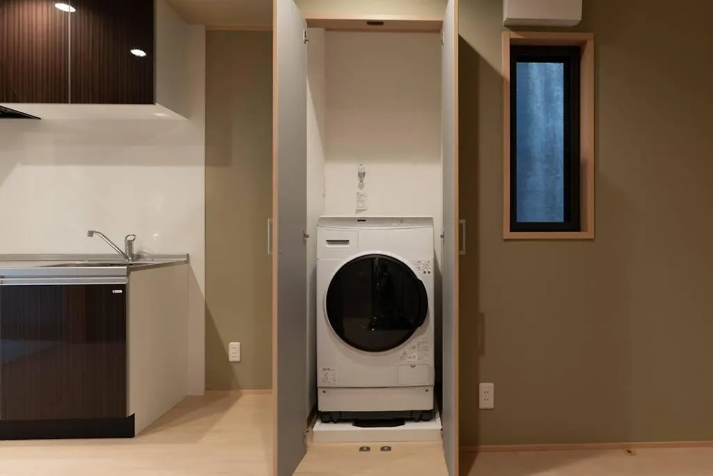 Entire House Rental In Central Osaka 山王 0*,